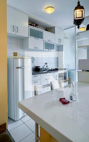 Apartamento à venda com 44m², 1 quarto e 1 vaga Apartamento à venda com 44m², 1 quarto e 1 vagaSala