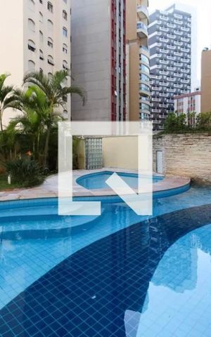Apartamento à venda com 44m², 1 quarto e 1 vaga Apartamento à venda com 44m², 1 quarto e 1 vagaPiscina