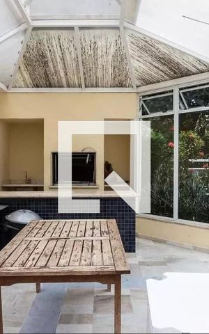 Apartamento à venda com 44m², 1 quarto e 1 vaga Apartamento à venda com 44m², 1 quarto e 1 vagaChurrasqueira