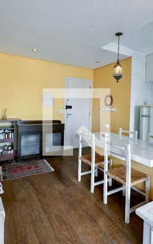 Apartamento à venda com 44m², 1 quarto e 1 vaga Apartamento à venda com 44m², 1 quarto e 1 vagaSala