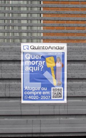 Casa à venda com 630m², 4 quartos e 3 vagasPlaca