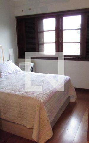 Casa à venda com 630m², 4 quartos e 3 vagasQuarto 1