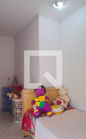 Casa à venda com 200m², 4 quartos e 2 vagas Casa à venda com 200m², 4 quartos e 2 vagasQuarto 2