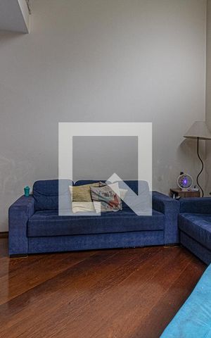 Casa à venda com 350m², 4 quartos e 4 vagas Casa à venda com 350m², 4 quartos e 4 vagassala