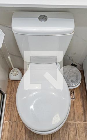 Apartamento para alugar com 42m², 2 quartos e 1 vaga Apartamento para alugar com 42m², 2 quartos e 1 vagaBanheiro