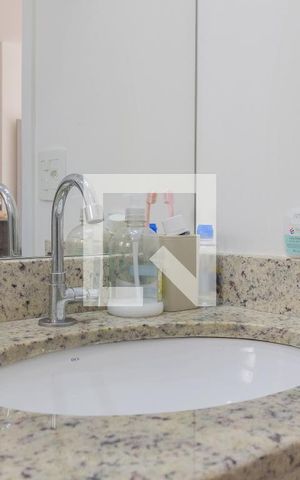 Apartamento à venda com 102m², 2 quartos e 2 vagas Apartamento à venda com 102m², 2 quartos e 2 vagasbanheiro