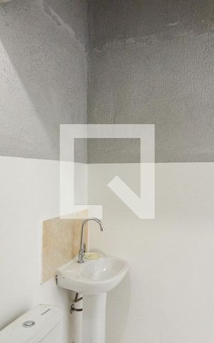 Casa à venda com 112m², 3 quartos e 3 vagas Casa à venda com 112m², 3 quartos e 3 vagasBanheiro de Serviço