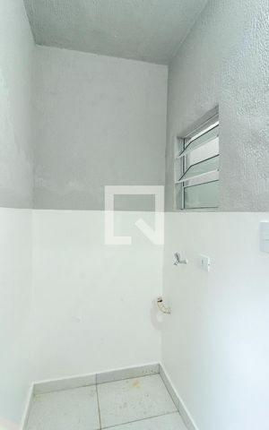 Casa à venda com 112m², 3 quartos e 3 vagas Casa à venda com 112m², 3 quartos e 3 vagasLavanderia