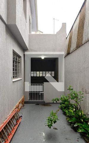 Casa à venda com 112m², 3 quartos e 3 vagas Casa à venda com 112m², 3 quartos e 3 vagasQuintal