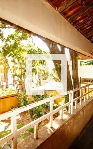 Casa à venda com 487m², 4 quartos e 4 vagas