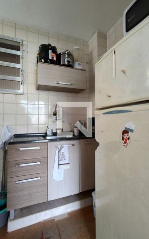 Apartamento para alugar com 45m², 1 quarto e sem vaga Apartamento para alugar com 45m², 1 quarto e sem vagaCozinha