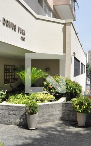Apartamento à venda com 98m², 3 quartos e 1 vagaFachada