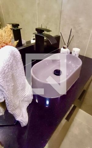 Apartamento à venda com 70m², 2 quartos e 1 vaga Apartamento à venda com 70m², 2 quartos e 1 vagaBanheiro social
