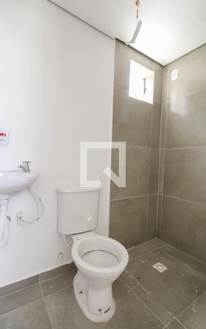 Studio à venda com 25m², 1 quarto e sem vaga Studio à venda com 25m², 1 quarto e sem vagaBanheiro