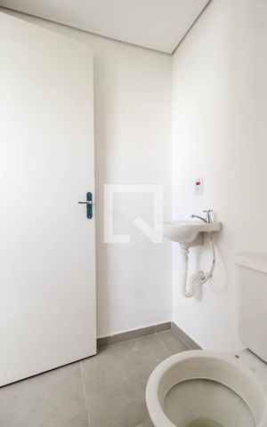 Studio à venda com 25m², 1 quarto e sem vaga Studio à venda com 25m², 1 quarto e sem vagaBanheiro