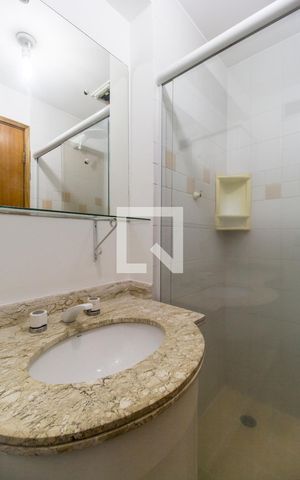 Apartamento à venda com 75m², 1 quarto e 1 vaga Apartamento à venda com 75m², 1 quarto e 1 vagaBanheiro
