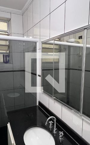 Apartamento para alugar com 82m², 2 quartos e sem vaga Apartamento para alugar com 82m², 2 quartos e sem vagaBanheiro