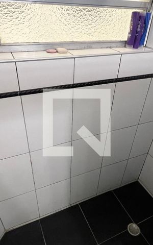 Apartamento para alugar com 82m², 2 quartos e sem vaga Apartamento para alugar com 82m², 2 quartos e sem vagaBanheiro