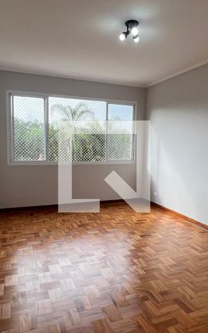 Apartamento para alugar com 82m², 2 quartos e sem vaga Apartamento para alugar com 82m², 2 quartos e sem vagaSala