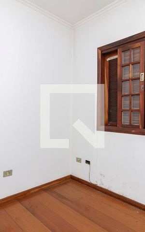 Casa à venda com 300m², 6 quartos e 4 vagasQuarto 4
