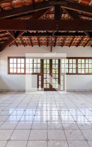 Casa à venda com 300m², 6 quartos e 4 vagasSala - Piso 3