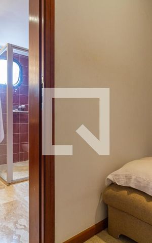 Apartamento à venda com 291m², 4 quartos e 4 vagasBanheiro Suíte máster