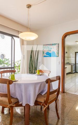 Apartamento à venda com 291m², 4 quartos e 4 vagasSala de Almoço