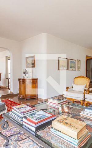 Apartamento à venda com 291m², 4 quartos e 4 vagasSala