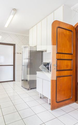 Apartamento à venda com 291m², 4 quartos e 4 vagasCozinha