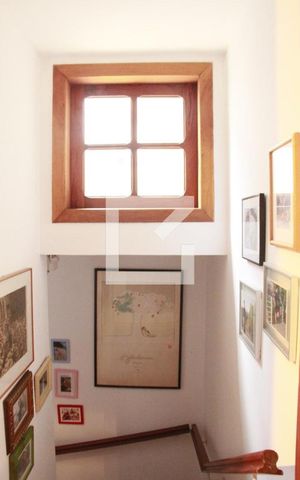 Casa à venda com 173m², 3 quartos e 2 vagasCorredor segundo andar