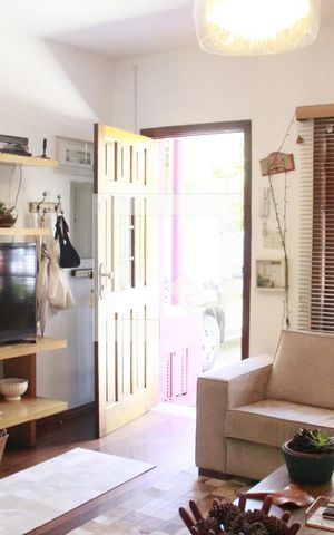 Casa à venda com 173m², 3 quartos e 2 vagasSala