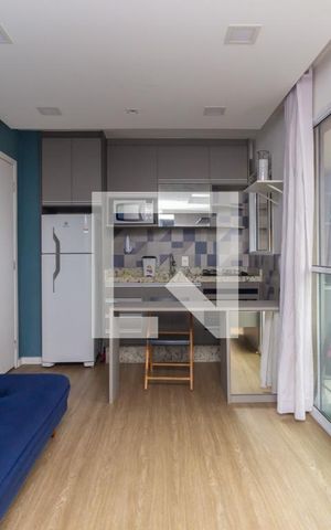 Studio à venda com 28m², 1 quarto e sem vaga Studio à venda com 28m², 1 quarto e sem vagaStudio