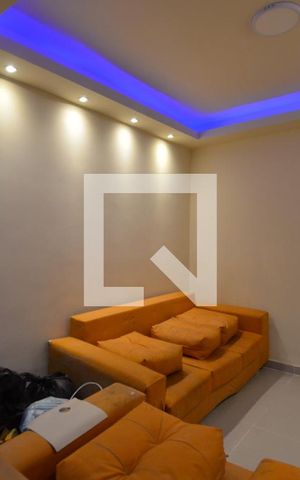 Casa à venda com 50m², 1 quarto e 1 vagaSala
