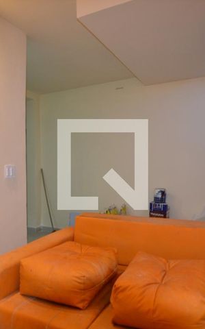 Casa à venda com 50m², 1 quarto e 1 vagaSala
