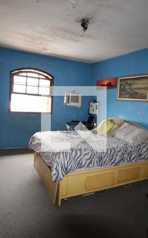 Casa à venda com 599m², 4 quartos e 2 vagasQuarto 2