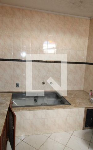 Casa à venda com 599m², 4 quartos e 2 vagasBanheiro
