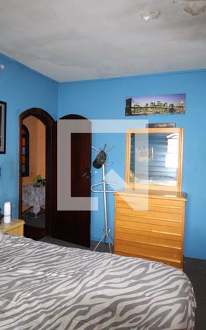 Casa à venda com 599m², 4 quartos e 2 vagasQuarto 2