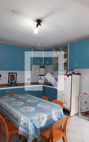 Casa à venda com 599m², 4 quartos e 2 vagasCozinha