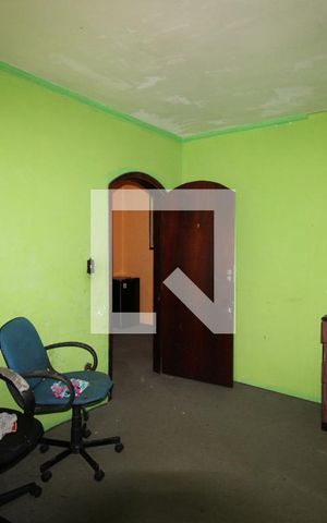 Casa à venda com 599m², 4 quartos e 2 vagasQuarto 4