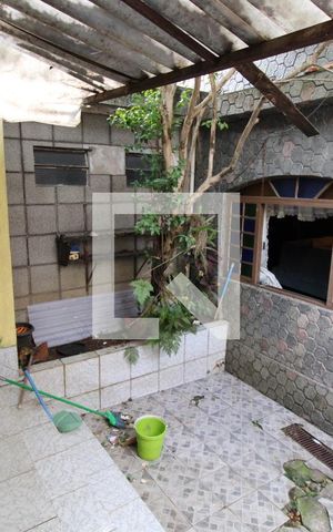 Casa à venda com 599m², 4 quartos e 2 vagasQuintal