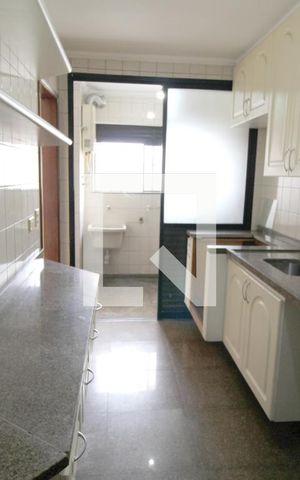 Apartamento à venda com 100m², 3 quartos e 2 vagasCozinha