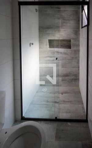 Apartamento para alugar com 38m², 1 quarto e sem vaga Apartamento para alugar com 38m², 1 quarto e sem vagaBanheiro