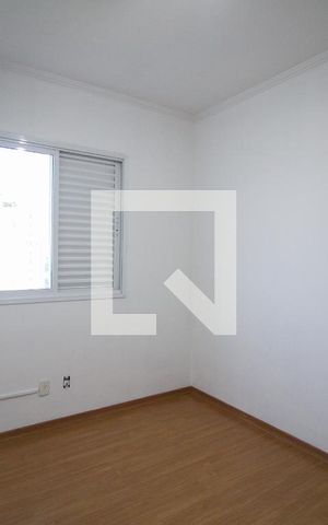 Apartamento para alugar com 63m², 2 quartos e 1 vaga Apartamento para alugar com 63m², 2 quartos e 1 vagaQuarto