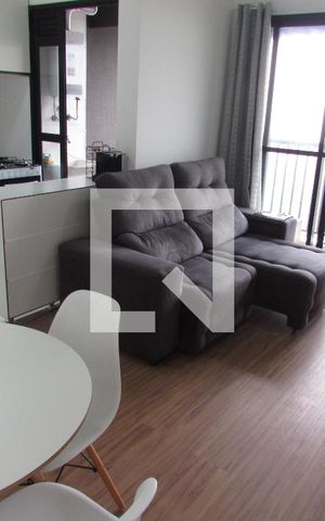 Apartamento à venda com 42m², 2 quartos e 1 vagaSala