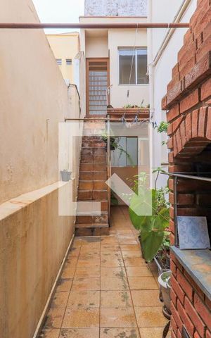 Casa para alugar com 225m², 2 quartos e 1 vaga Casa para alugar com 225m², 2 quartos e 1 vagaChurrasqueira