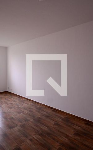 Apartamento à venda com 75m², 2 quartos e 1 vaga Apartamento à venda com 75m², 2 quartos e 1 vagaSala
