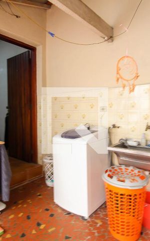 Casa à venda com 360m², 2 quartos e 1 vaga Casa à venda com 360m², 2 quartos e 1 vagaÁrea de Serviço
