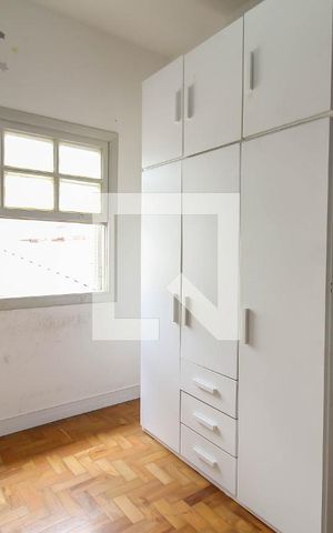 Casa à venda com 360m², 2 quartos e 1 vaga Casa à venda com 360m², 2 quartos e 1 vagaQuarto 2