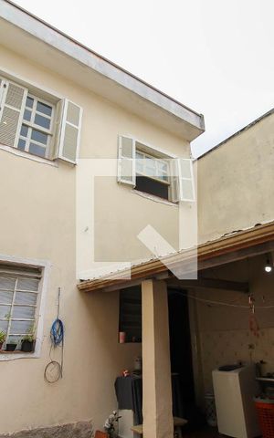 Casa à venda com 360m², 2 quartos e 1 vaga Casa à venda com 360m², 2 quartos e 1 vagaÁrea de Serviço - Área Comum