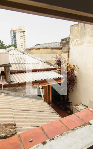 Casa à venda com 360m², 2 quartos e 1 vaga Casa à venda com 360m², 2 quartos e 1 vagaVista do Quarto 2